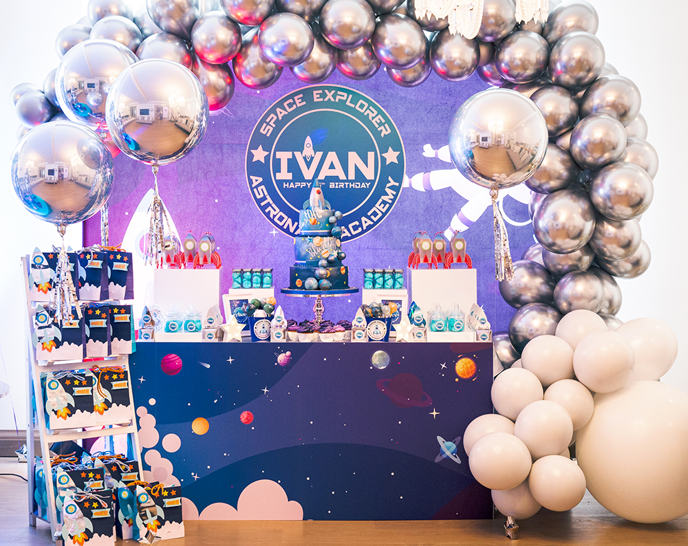 Ideas for Party Galactic Gathering Out-of-this-World Space Explorer Party